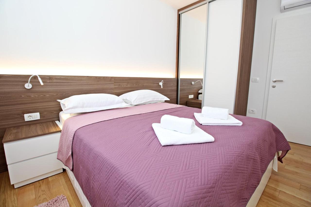 Blue Lagoon Apartments Zara Esterno foto